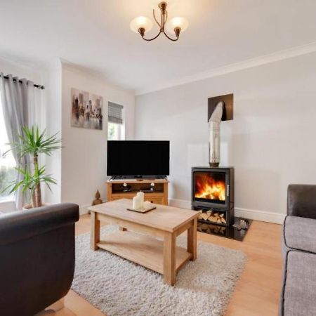 3 Bed Holiday Home In Llandeilo With Log Burner Exterior foto